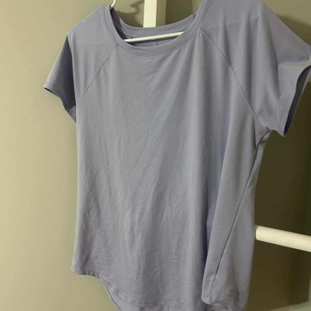 All in Motion Light Purple Women's Short Sleeve Top